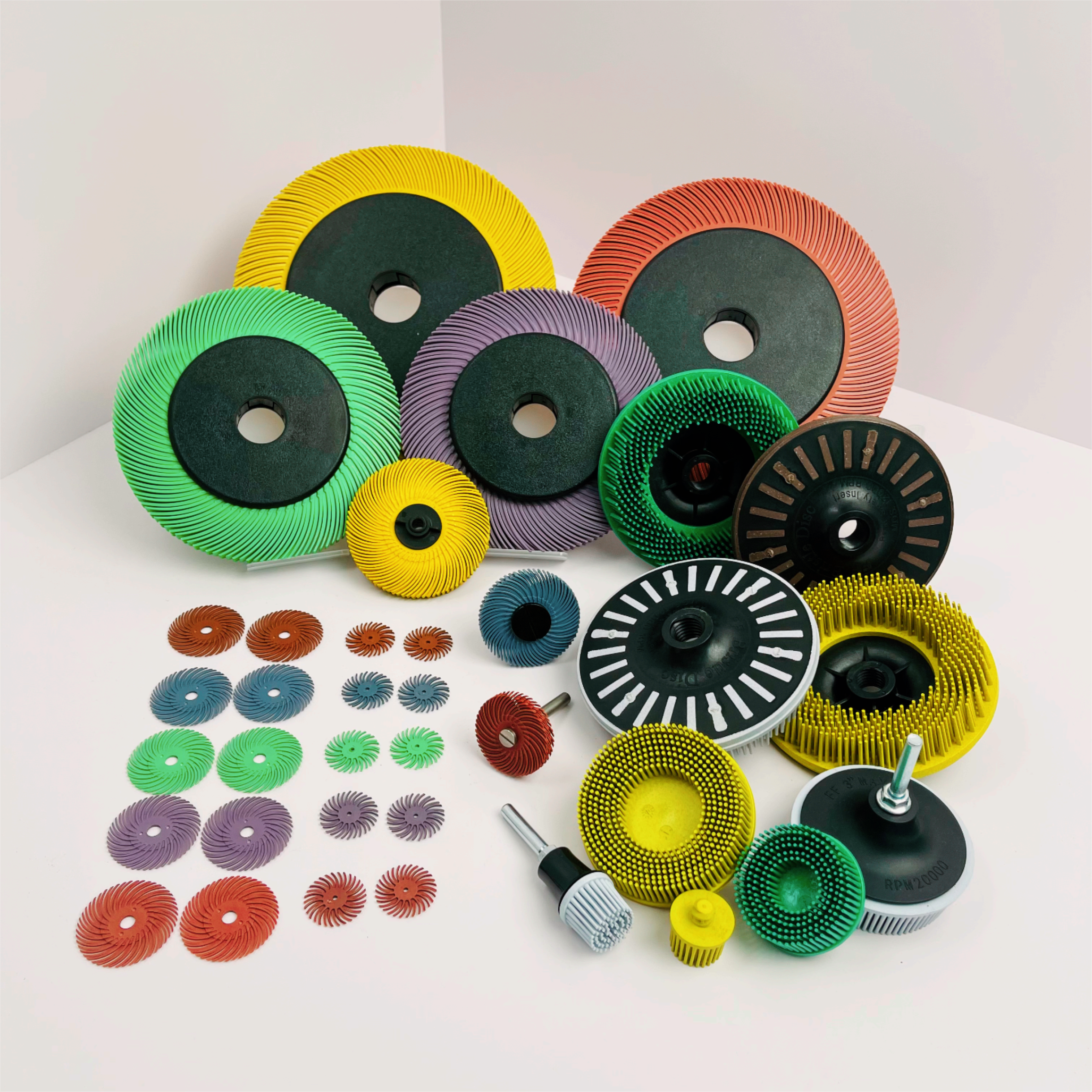 bristle disc 合 диск из щетины 合