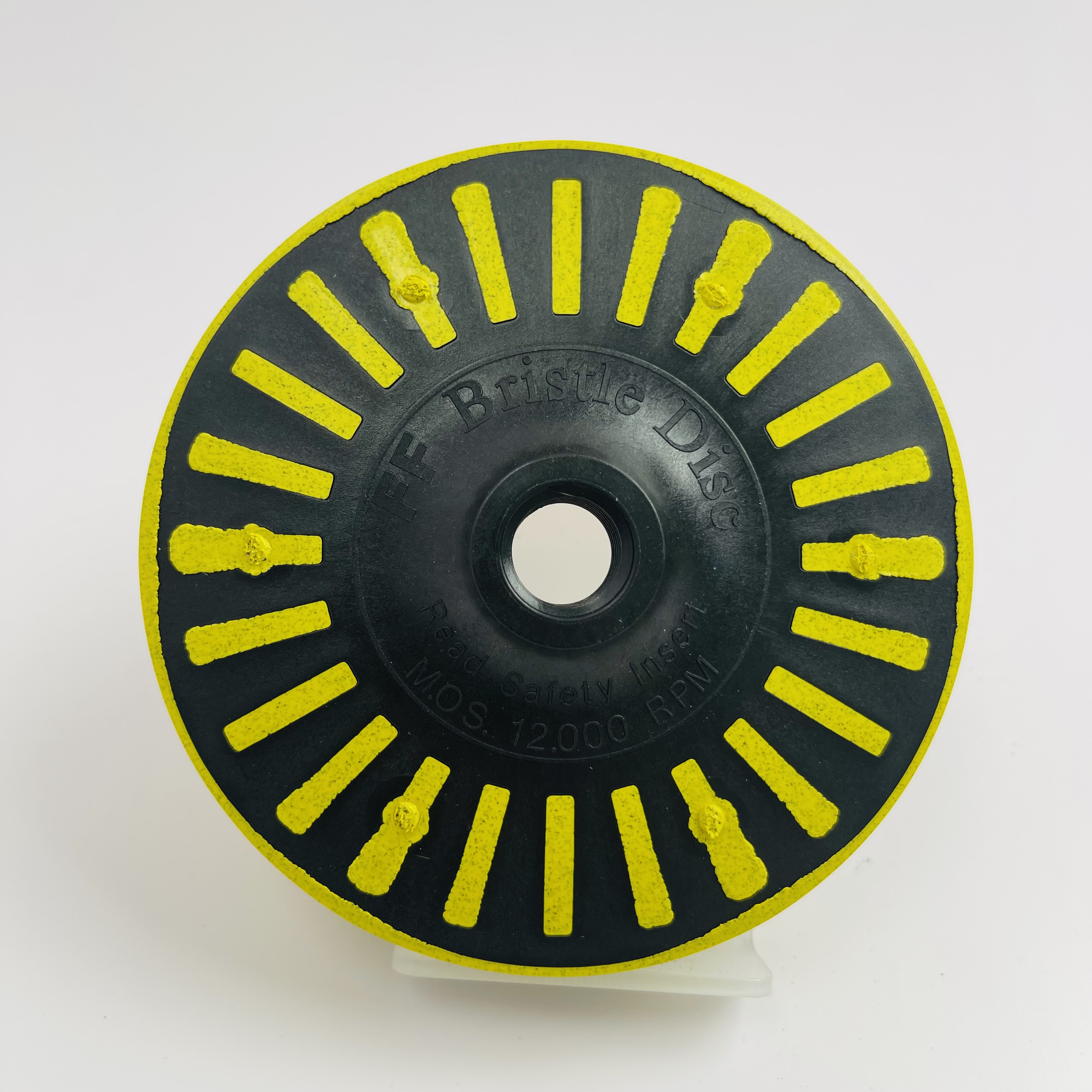 4,5-дюймовый желтый керамический диск Roloc с зернистостью 80 и конической щетиной для удаления краски 